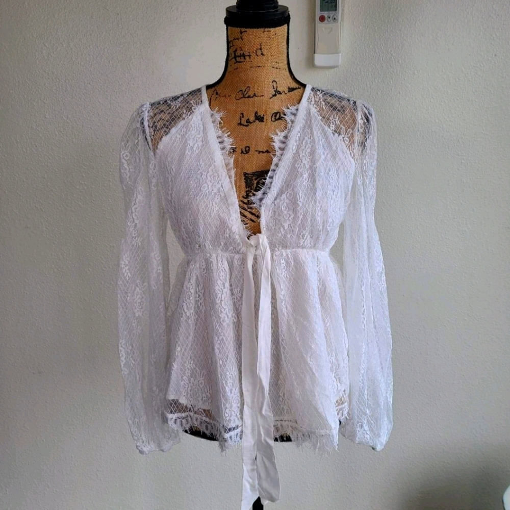 Mustard Seed Brand White Blouse (M)